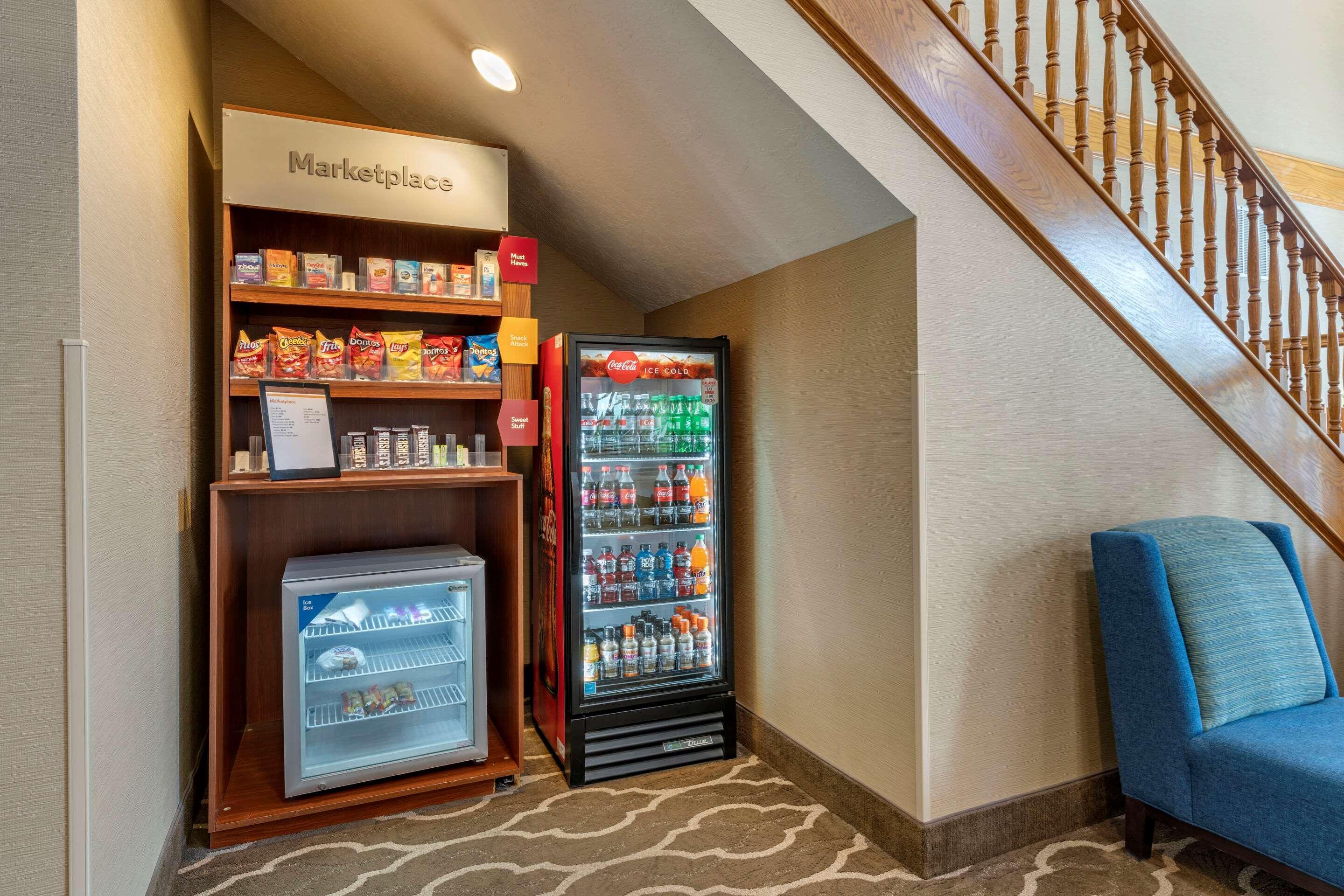 Comfort Suites Salem Ngoại thất bức ảnh